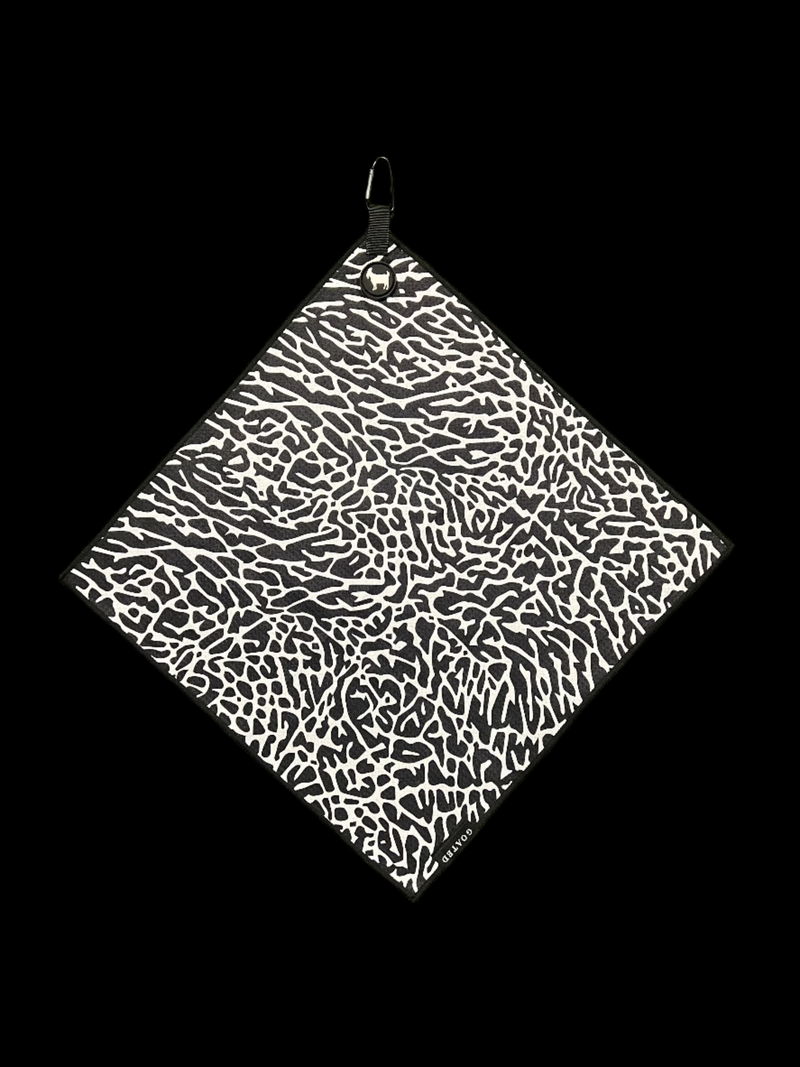 THE BLACK/WHITE CEMENT GOLF TOWEL