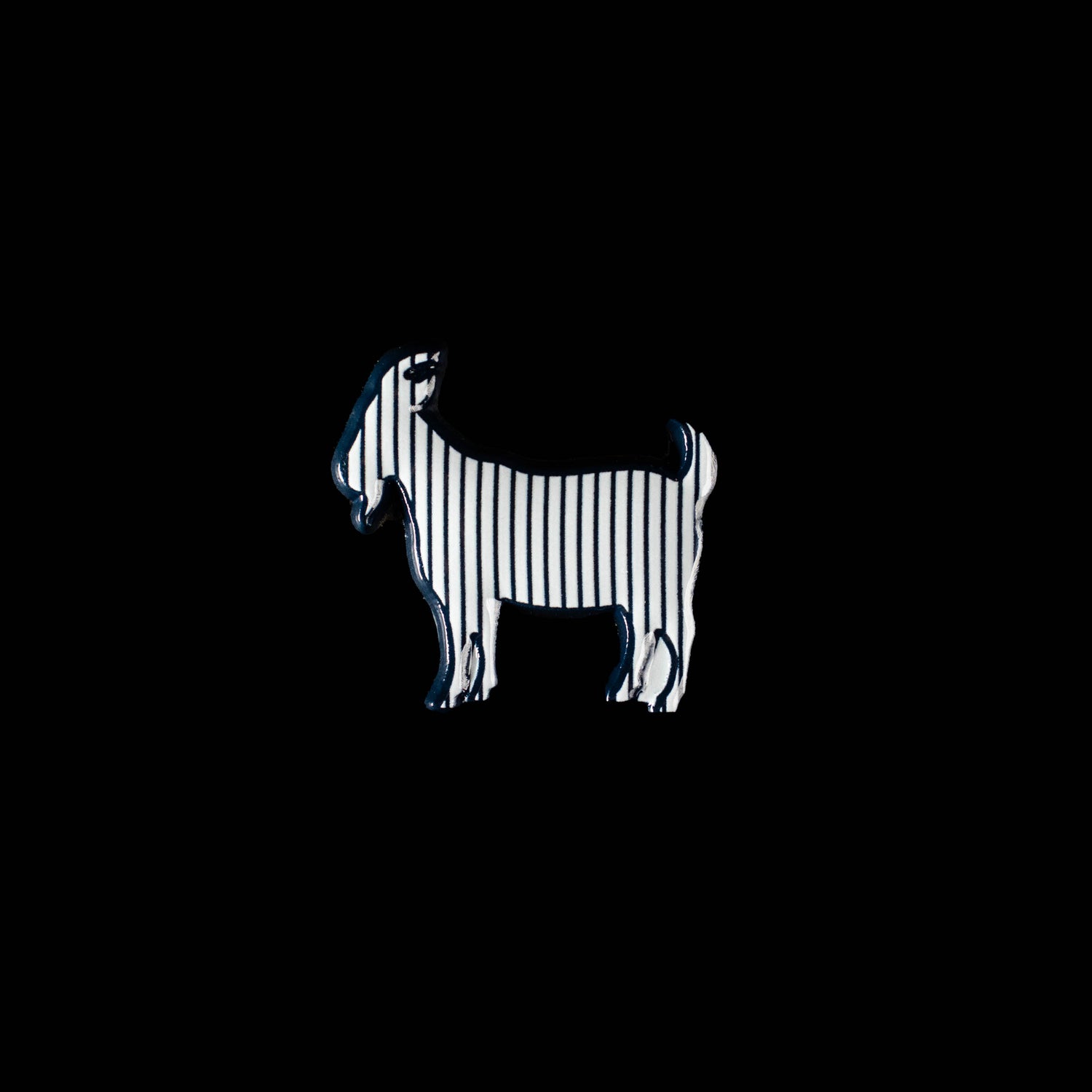 THE PINSTRIPE BALL MARKER